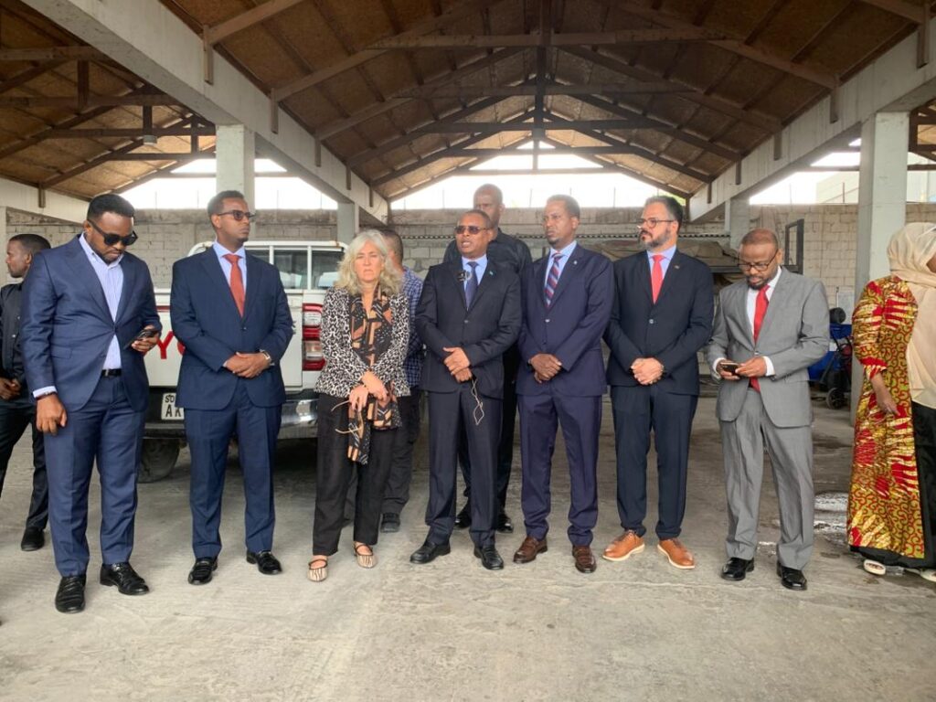 Dowladda Soomaaliya ayaa maanta dalka ku soo celisay 173 muwaadiniin ah oo laga soo daayay xabsiyada dalka Liibiya.