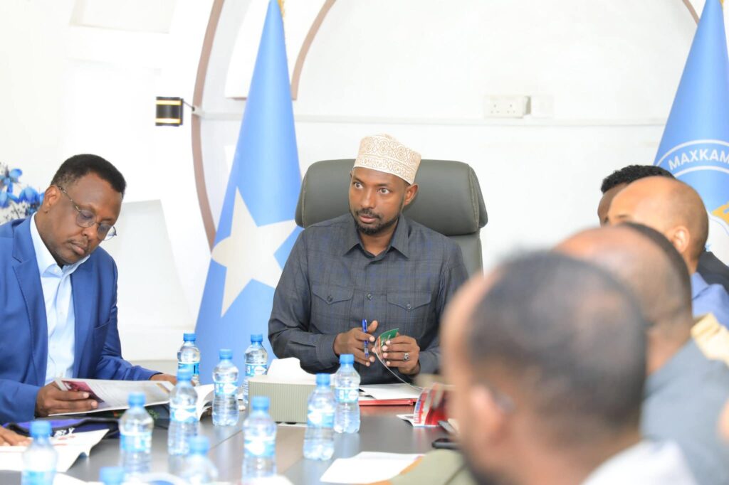 Guddoomiyaha Maxkamadda Sare ee Dalka, Mudane Baashe Yuusuf Axmed, ayaa maanta guddoomiyay kulan muhiim ah