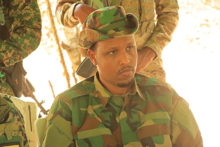 Taliyaha Ciidanka Dhulka ee Xoogga Dalka Generaal Sahal Cabdullaahi Cumar.